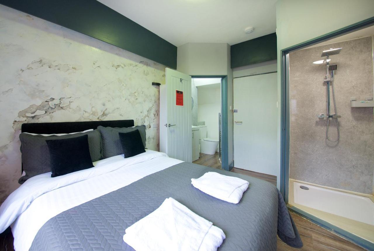 Ideal Abode Abbots 4 En-Suite Chester Exterior photo