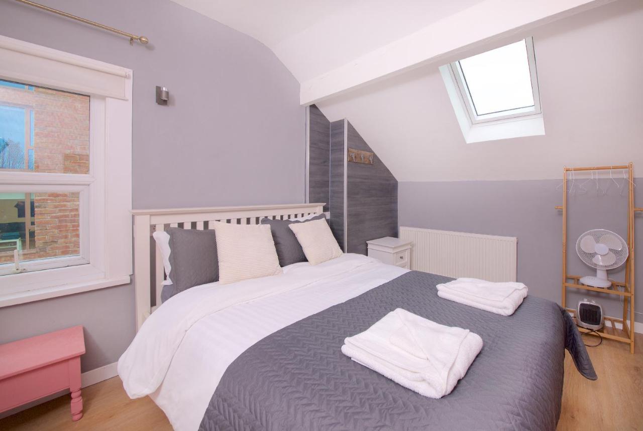 Ideal Abode Abbots 4 En-Suite Chester Exterior photo